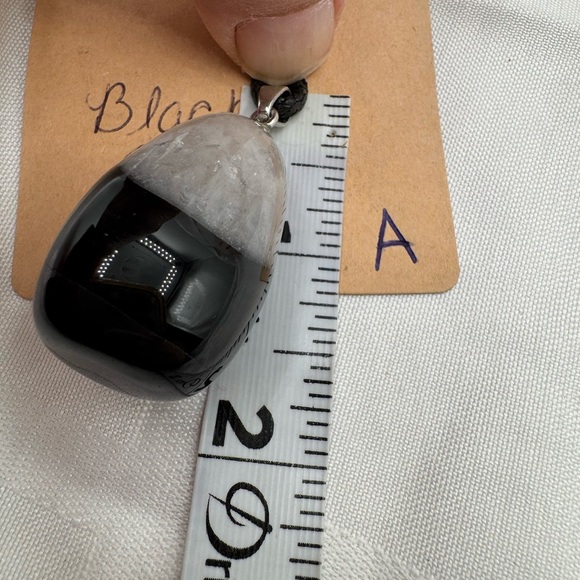 Black Agate necklace 1.75” pendant on 9”cord natural stone, white, and black NEW - Picture 3 of 11